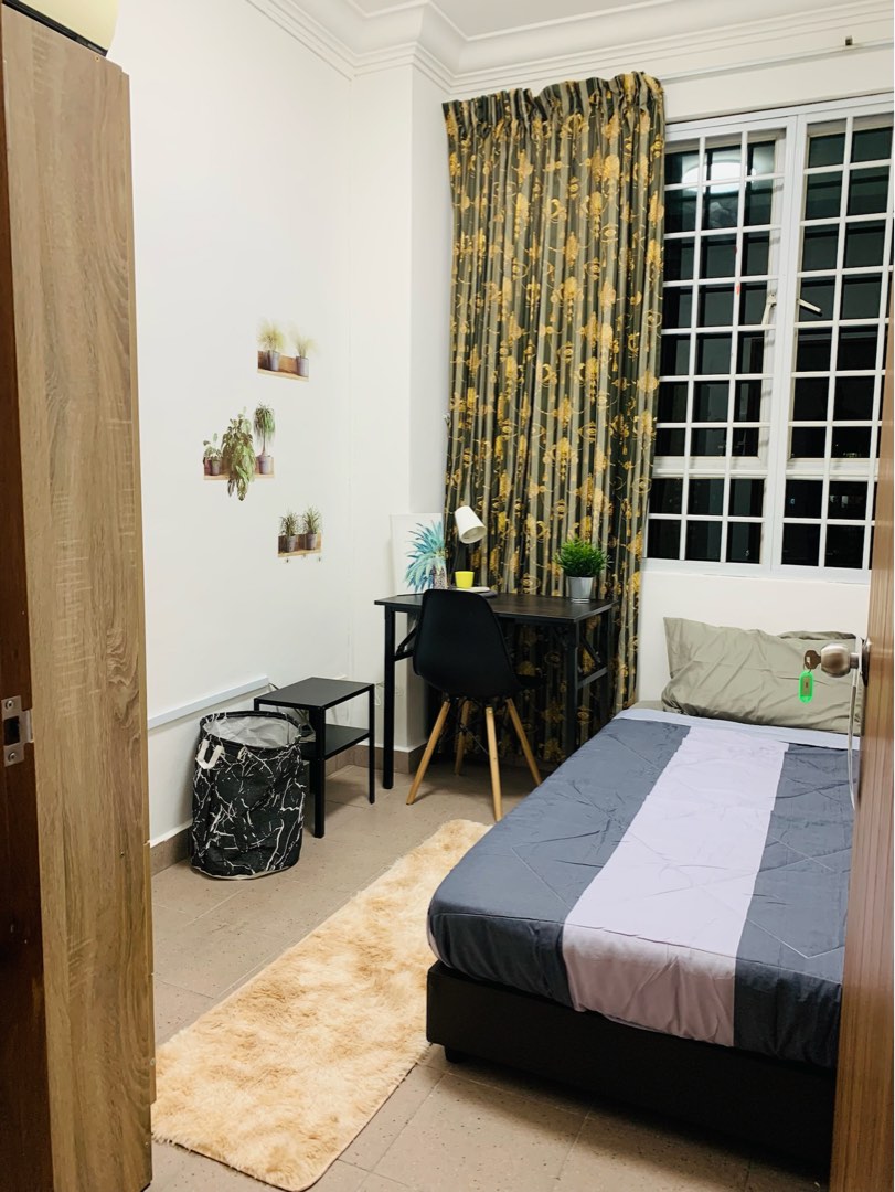 (Category: ) located in . Submitted by nayli01 (Listing ID 1233583209, Image 1). Description: .