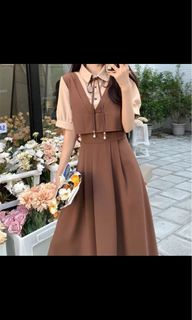 學院風氣質洋裝 假兩件式 復古學院風洋裝 JK 背心裙 學院洋裝 制服系 制服洋裝 日系 軟妹 學生風 文藝風