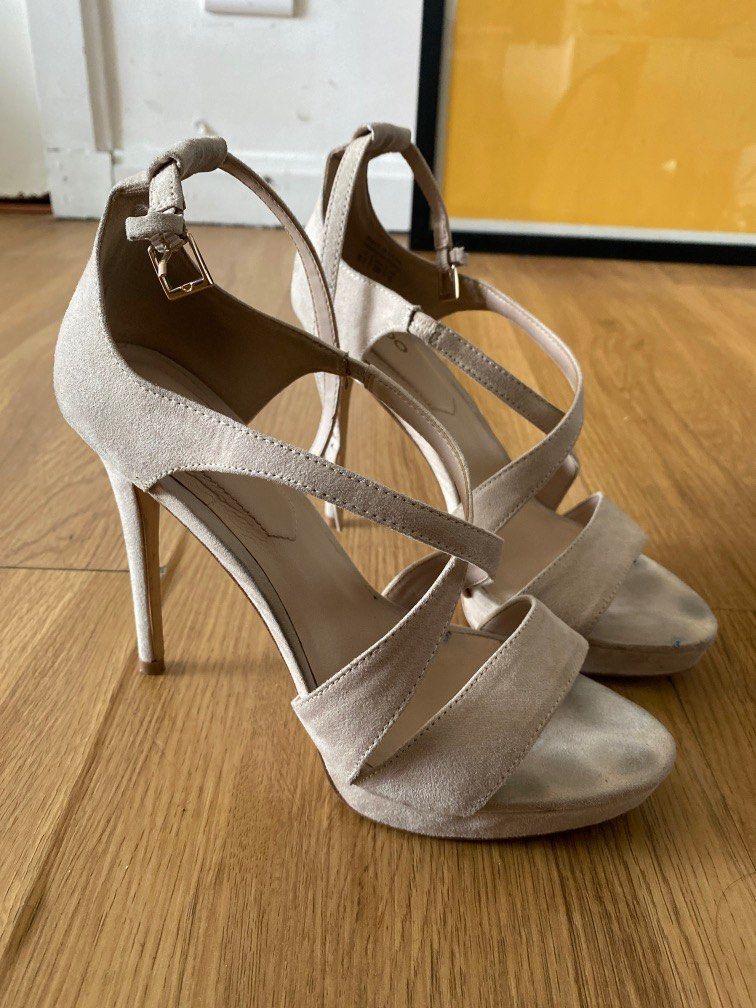 ALDO high heels 4.5 inches (Category: Heels) located in Taguig. Submitted by prelovedSB (Listing ID 1233617514, Image 2). Description: US 8.5 / euro 39 With also box Pick up bgc.