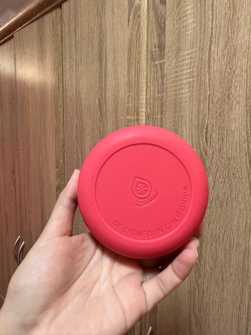 AQUAFLASK 32oz FLAMINGO, Furniture & Home Living, Kitchenware