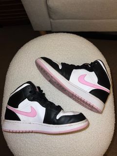 Baby Pink Limited Edition Jordan 1’s Sneakers