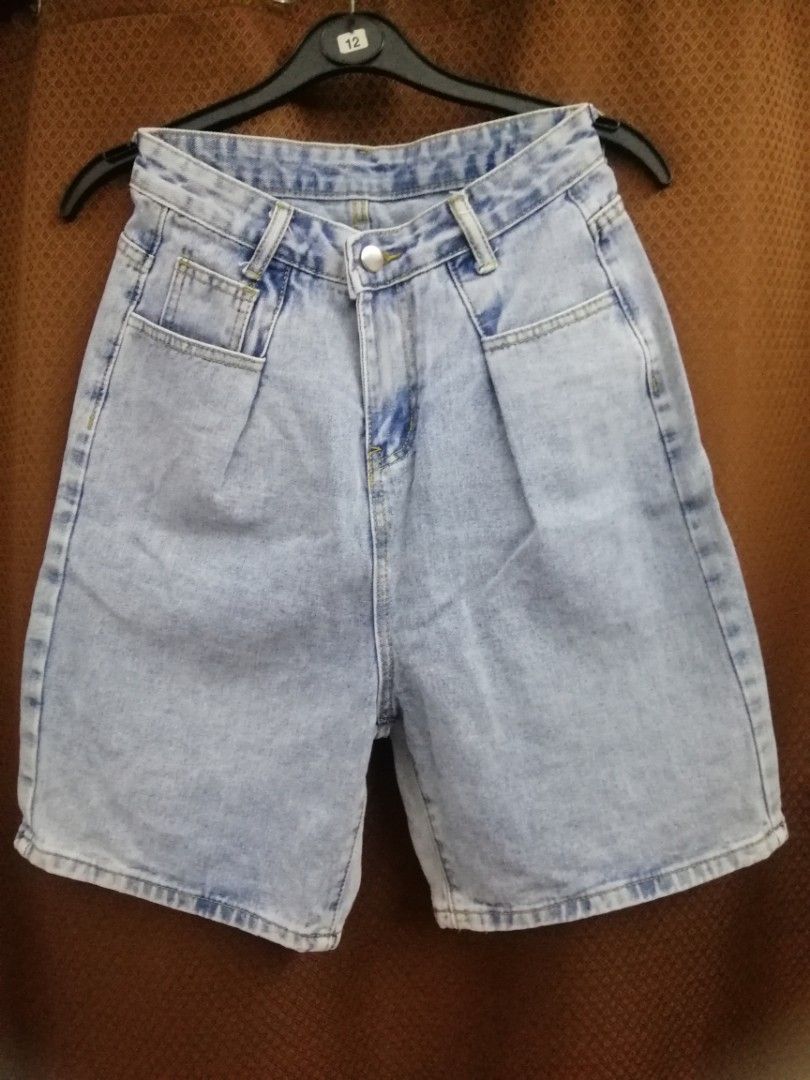 Bermuda Shorts / Jorts on Carousell