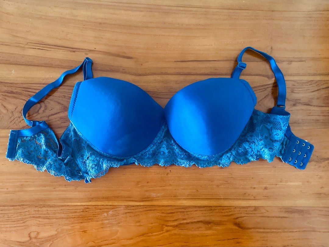 Blue bra, Women's Fashion, New Undergarments & Loungewear on Carousell