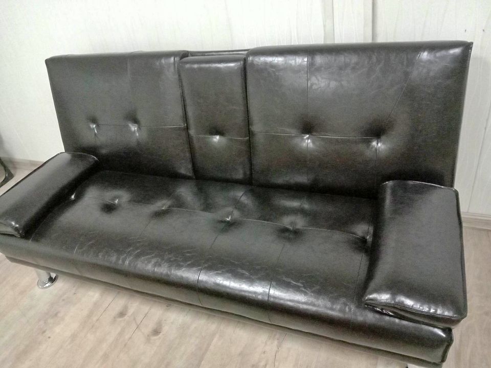 BRAND NEW SOFA BED (Category: Sofas) located in Makati City. Submitted by commercialappliances (Listing ID 1233560340, Image 3). Description: SPECIFICATION: Material : Other,wood, Style Eclectic: American retro Sofa Type:Sofa-Bed-LEATHER Upholstery: Faux Leather 1. Foldable, dual-purpose sofa, changing bed in one second, good load-bearing performance, 2. One thing with dual use, saving space, stable and durable, environmentally friendly and healt