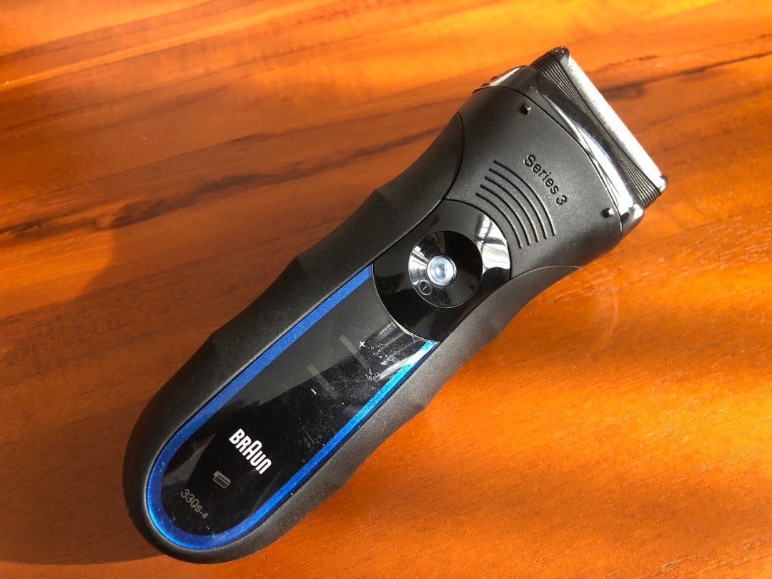 Braun Shaver series 3, Beauty & Personal Care, Hair on Carousell