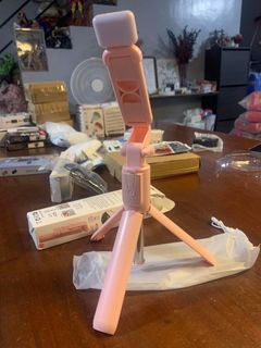 BT Live Broadcast Selfie Stick with Light Pink color only  300 pesos     3 pcs available