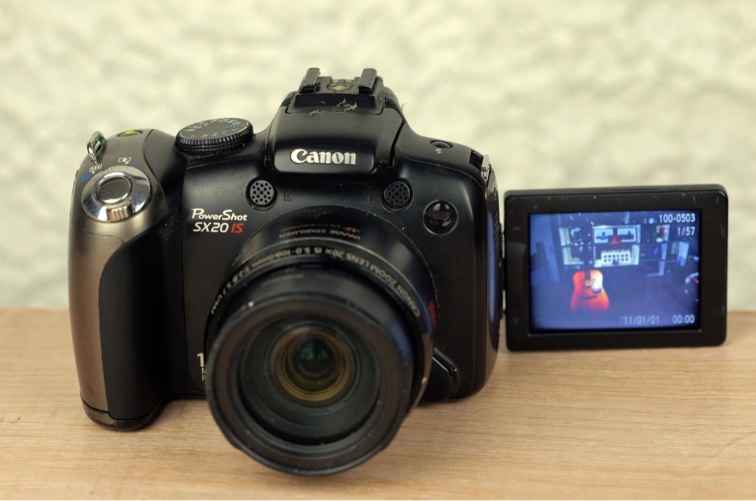 Canon Powershot SX20 IS DSLR on Carousell