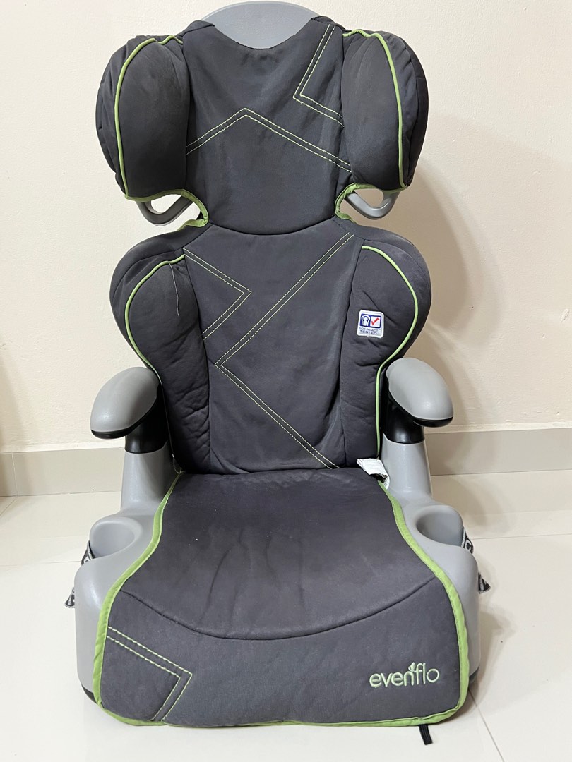 Car seat for age 3 to 8 years old, Babies & Kids, Going Out, Car Seats