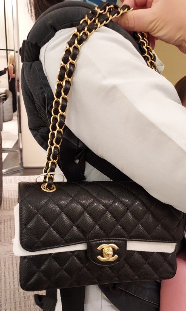 Gold chain sale chanel bag