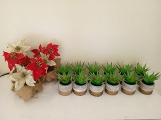 Decorative Cute plants (artificial)