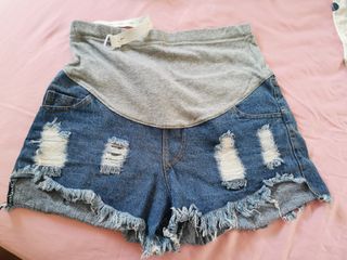(Category: ) located in . Submitted by littledaisy6 (Listing ID 1233578415, Image 1). Description: .