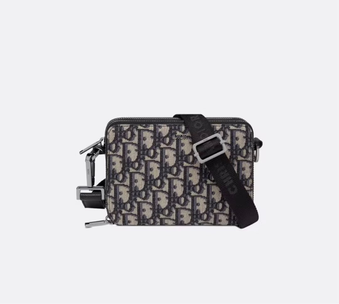 Dior Sling Bag, Men's Fashion, Bags, Sling Bags on Carousell