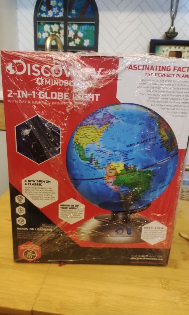 Discovery 2 In 1 Globe Light Discovery 2 in 1 Globe light day and night illumination stem on Carousell