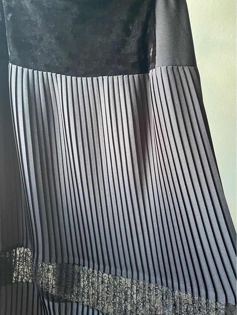 donna karan black skirt