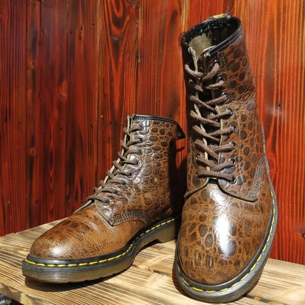 Croc skin sales dr martens