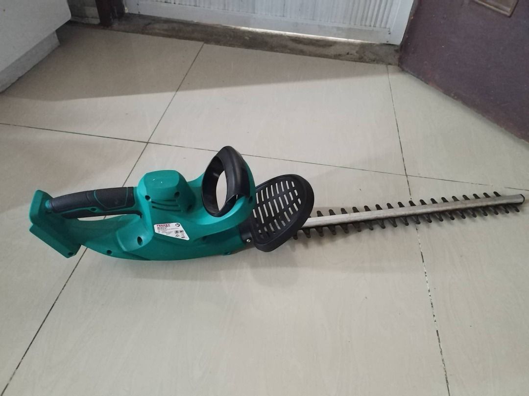 Ferrex hedge shop trimmer