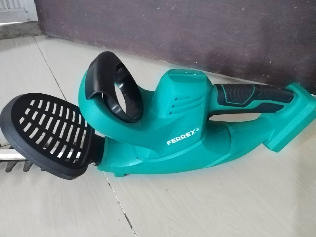 Ferrex cordless grass and hedge trimmer top