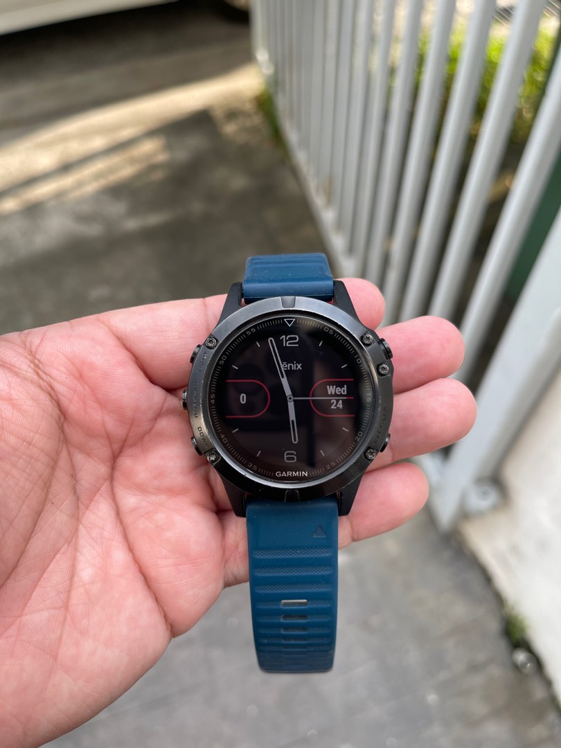 Fenix 5 used 2025