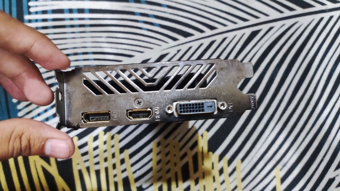 Gtx 1050 clearance ti d5 4gb