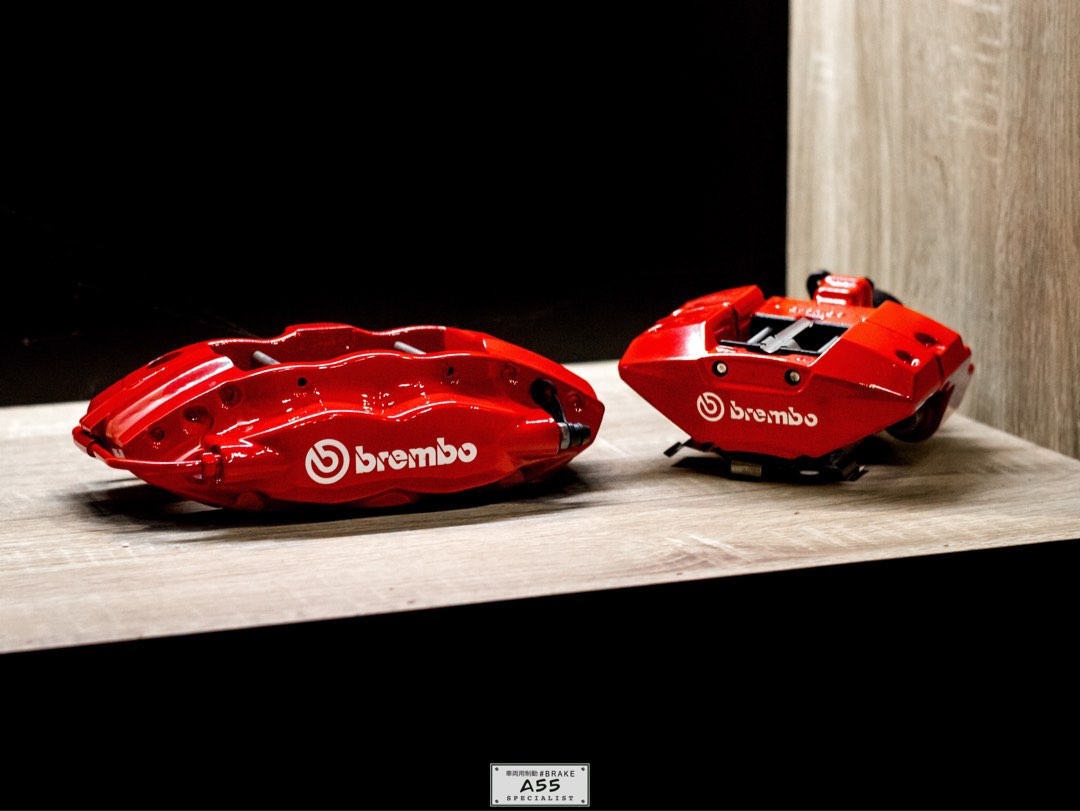 Brembo F40 + E-Brake 4 Pot Rear Brake Kit : Honda Vezel Civic / VW Golf ...