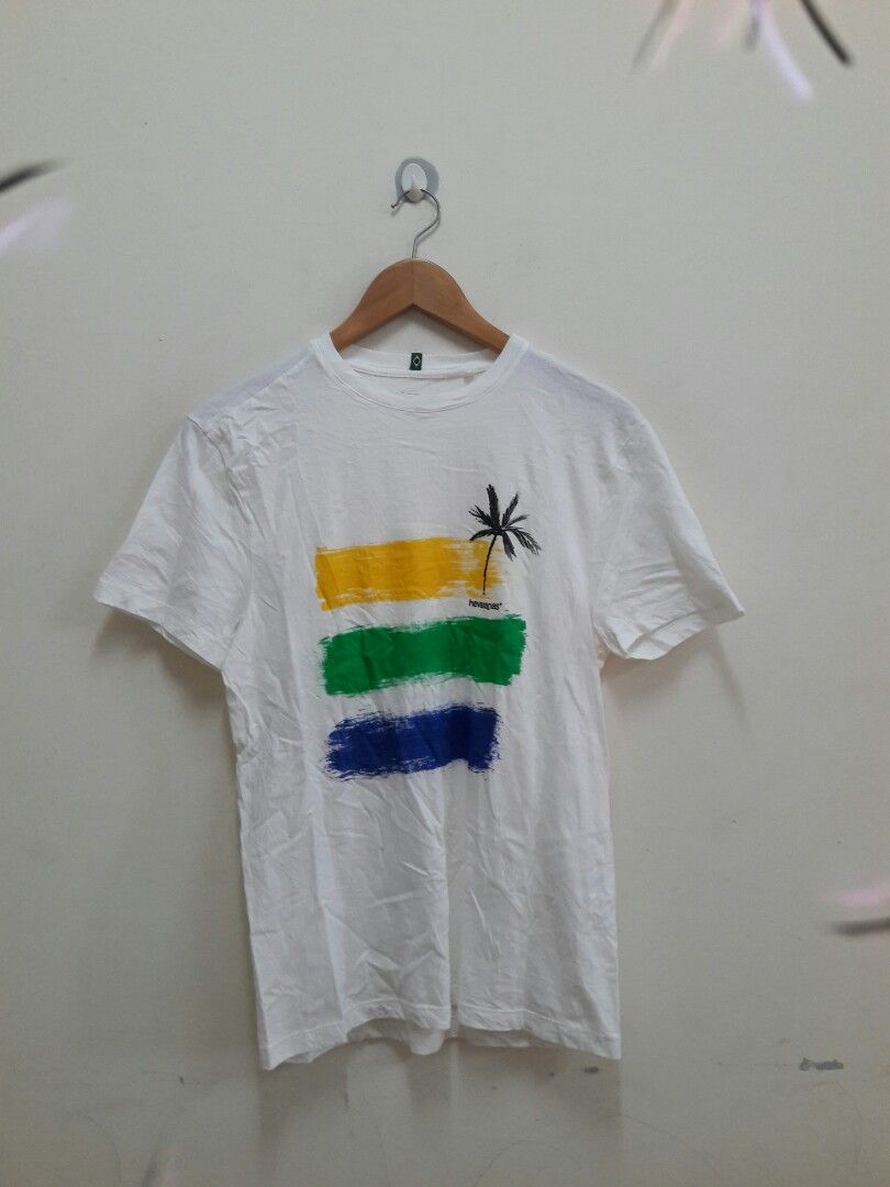 Havaianas on sale t shirt