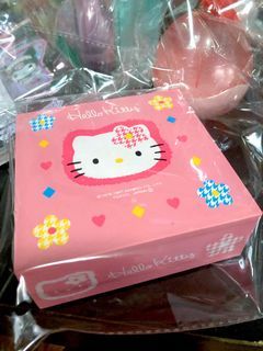 Hello Kitty Container