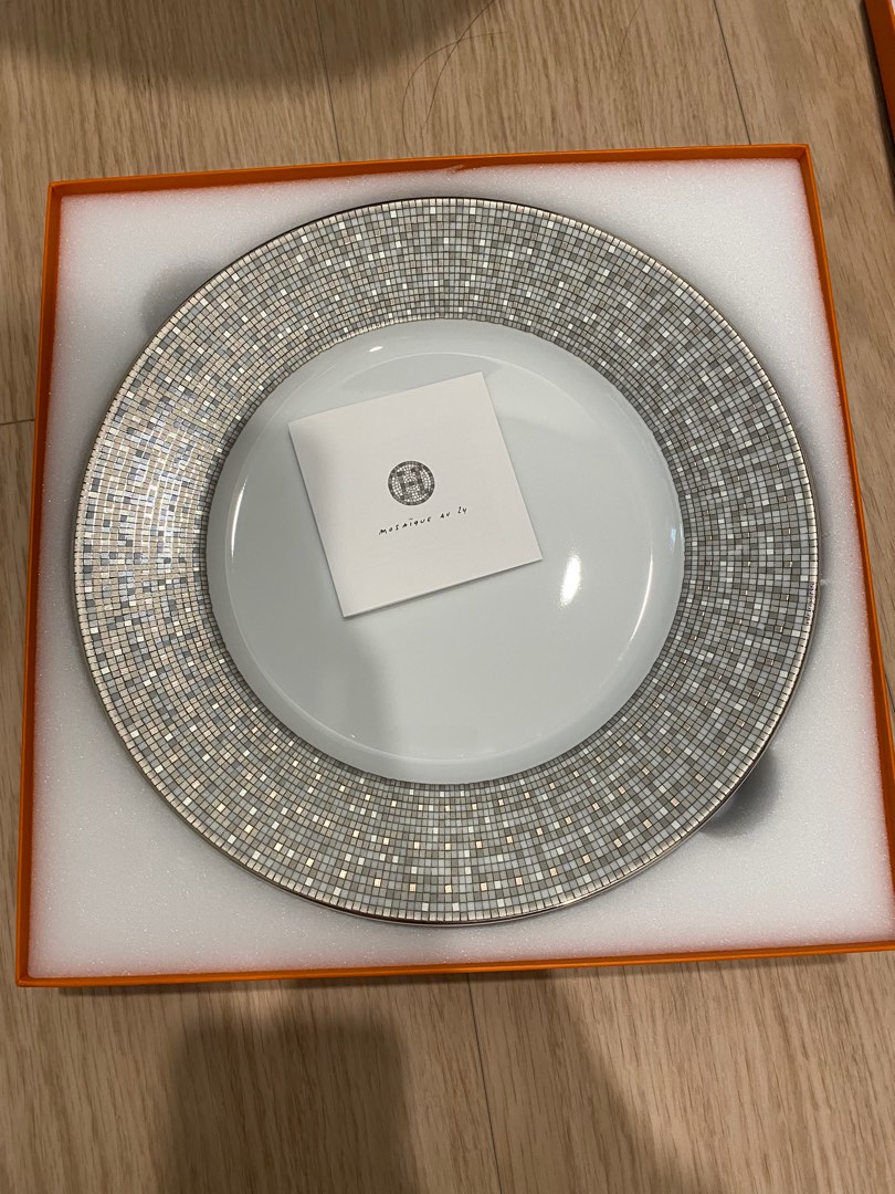 Hermes Mosaique au 24 platinum dinner plate, Furniture & Home Living