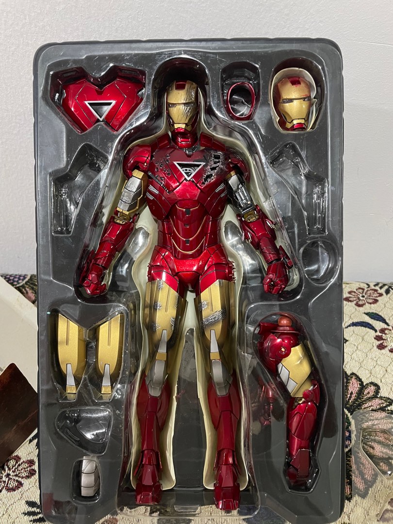 Hot Toys Iron Man Mark 6 (Original Release), Hobbies & Toys, Toys & Games  On Carousell