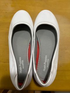Hush Puppies White Flat Shoes Size 35