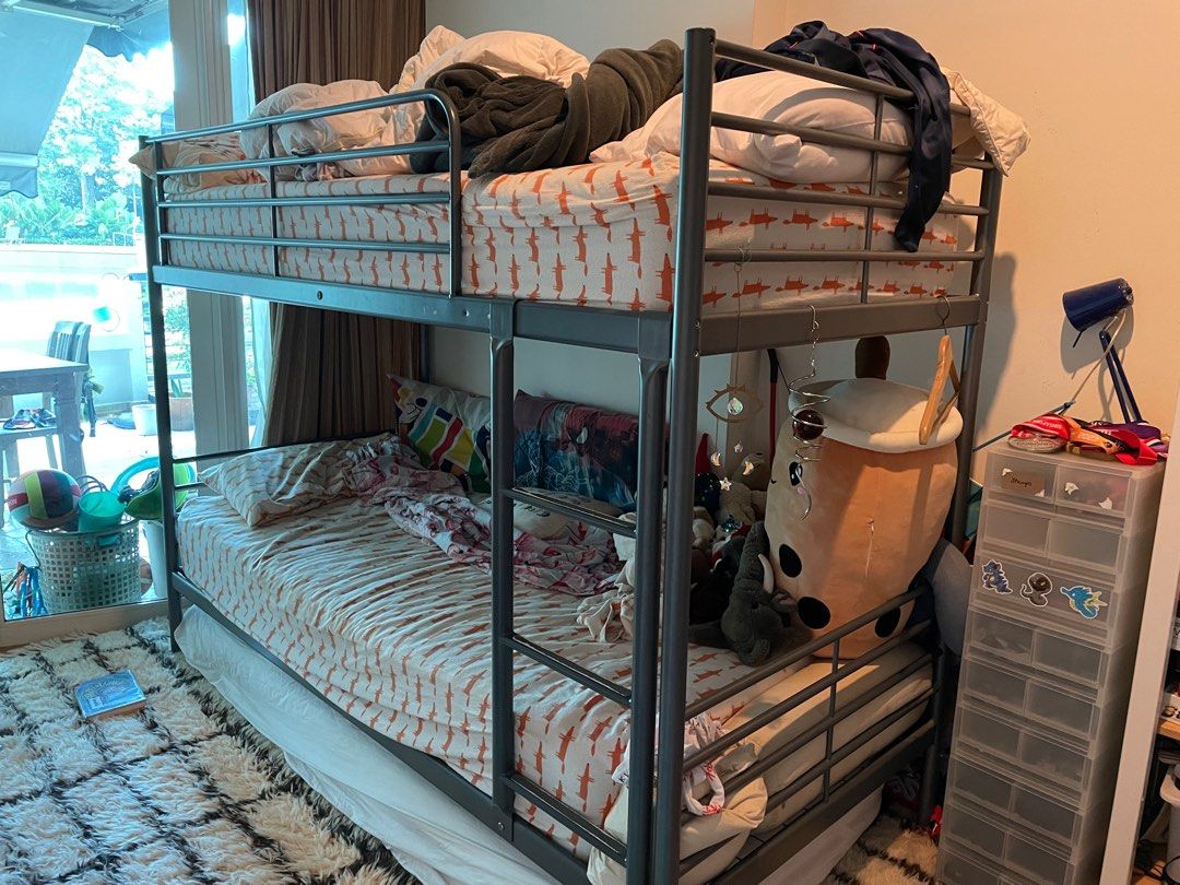 Ikea svärta store bunk bed