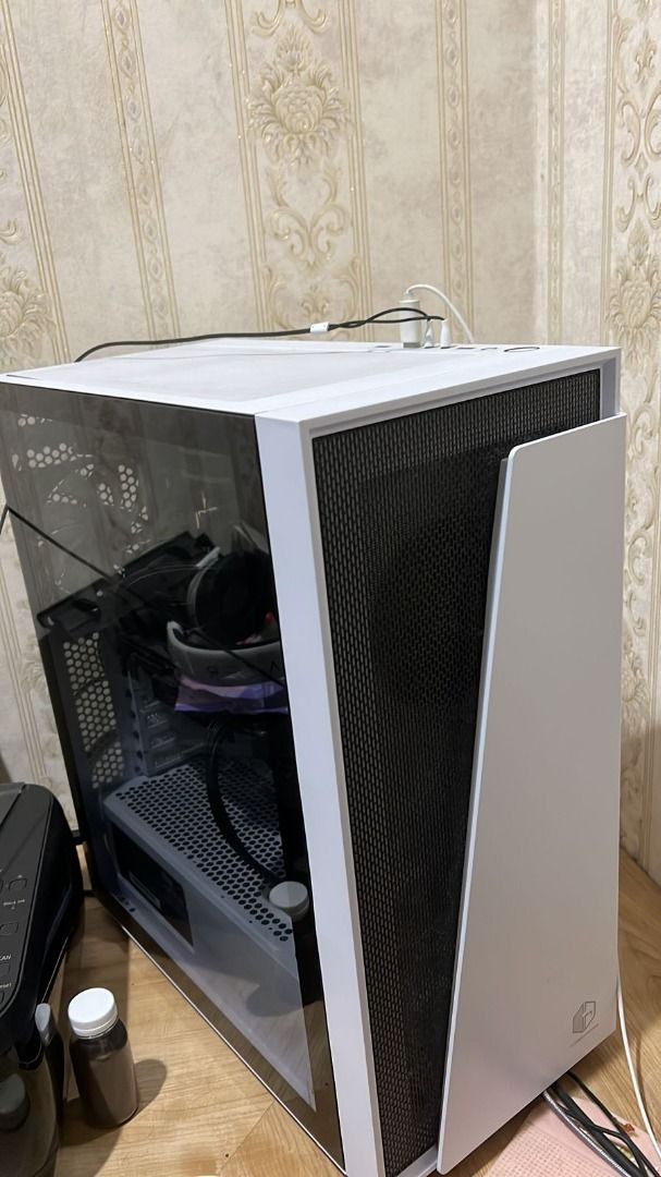 JUAL PC GAMING fullset free keyboard gaming + mouse gaming + case cpu