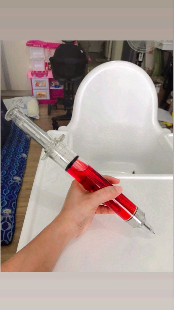 Jumbo syringe ballpen, Hobbies & Toys, Stationary & Craft, Stationery