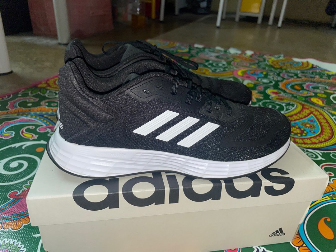 Kasut sukan adidas original, Women's Fashion, Footwear, Shoe inserts on ...