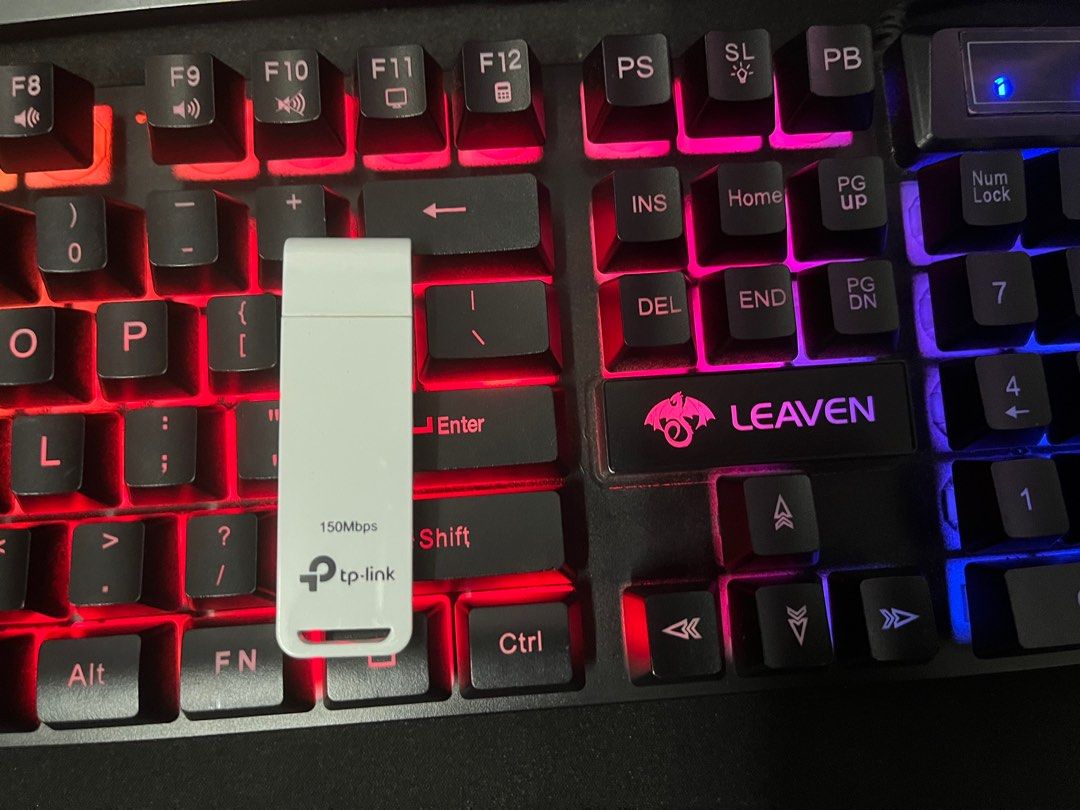 KEYBOARD + BLUETOOTH Dongle, Computers & Tech, Parts & Accessories