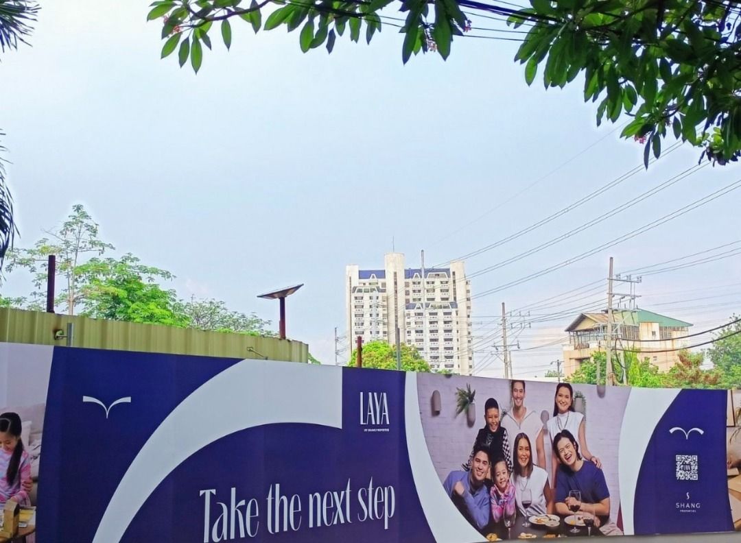 Laya by Shang Properties (Category: Apartments & Condos) located in Makati City. Submitted by ypropertiesph (Listing ID 1130975200, Image 1). Description: LAYA BY SHANG in Pasig City Developer: Shang Properties Inc. Located in Christian Route, Brgy Oranbo Pasig at the Center of Ortigas 5-10 mins by foot or 5-10mins drive to: -Mega Subway Ortigas South Station -BGC Ortigas Link -Estancia Mall -Shangri-la Plaza Mall -Megamall -The Podium -ADB -Kapi