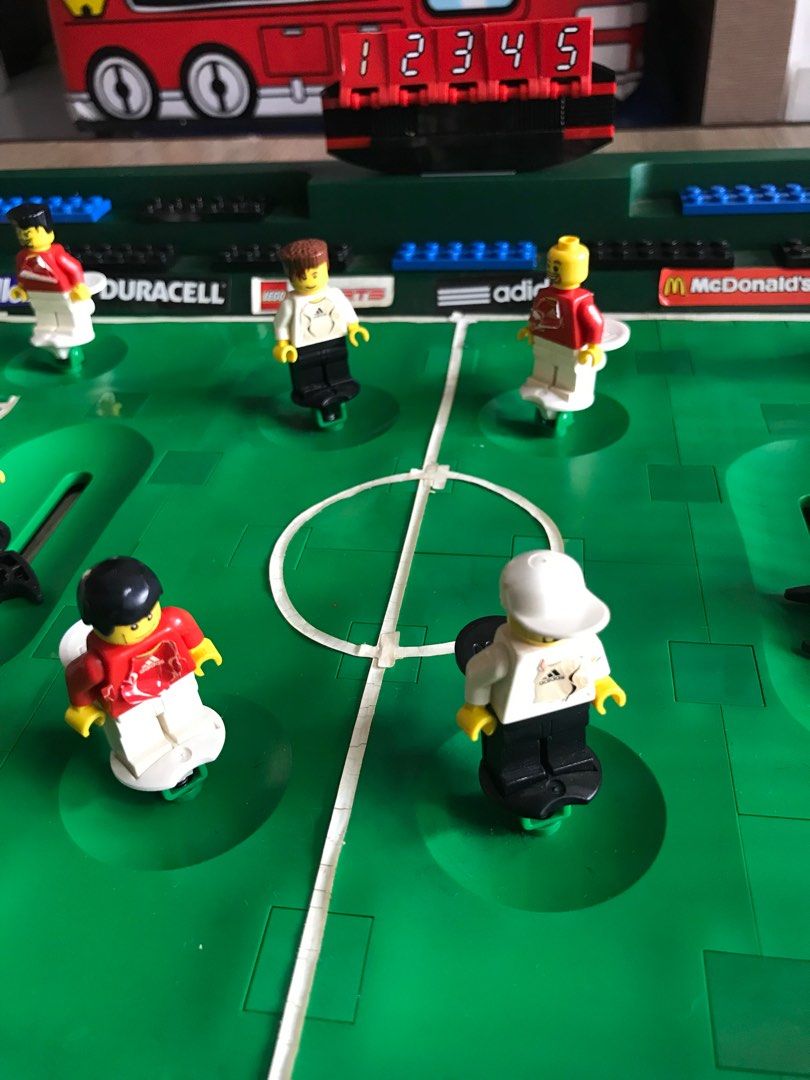 LEGO 3569 Grand Soccer Stadium Hobbies Toys Toys Games on