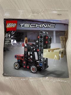 LEGO Forklift with Pallet (30655)
