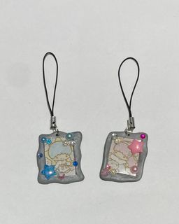 Little twin stars matching friendship phone charms !