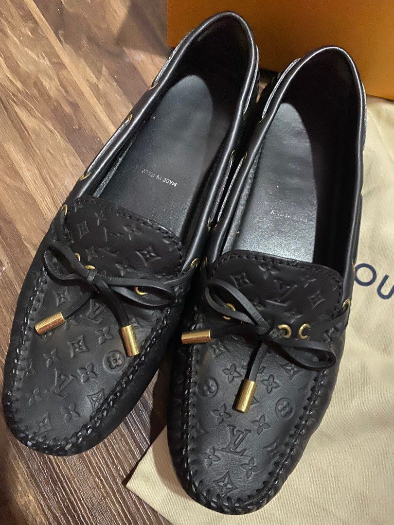 Louis Vuitton Gloria Flat Loafer In Nude