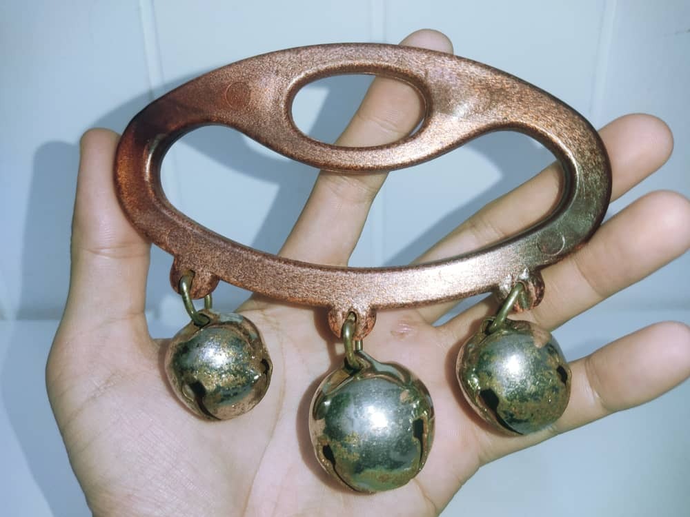 MADE IN ISRAEL MUSICAL INSTRUMENT HAND HELD JINGLE BELLS, Hobbies ...