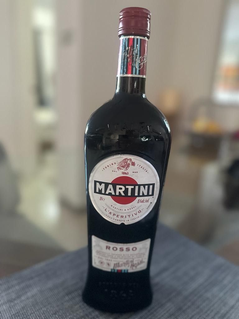 Martini Rosso Vermouth (1 Liter), Food & Drinks, Alcoholic Beverages