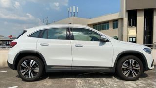Mercedes-Benz GLA-Class GLA180 Progressive (A)