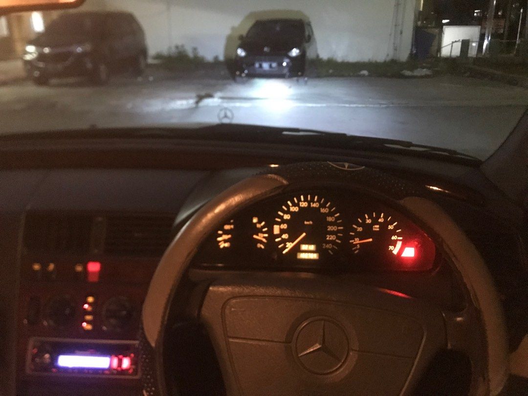 Mobil Mercy Type W202 seri C200 tahun 1996, Mobil & Motor, Mobil untuk ...