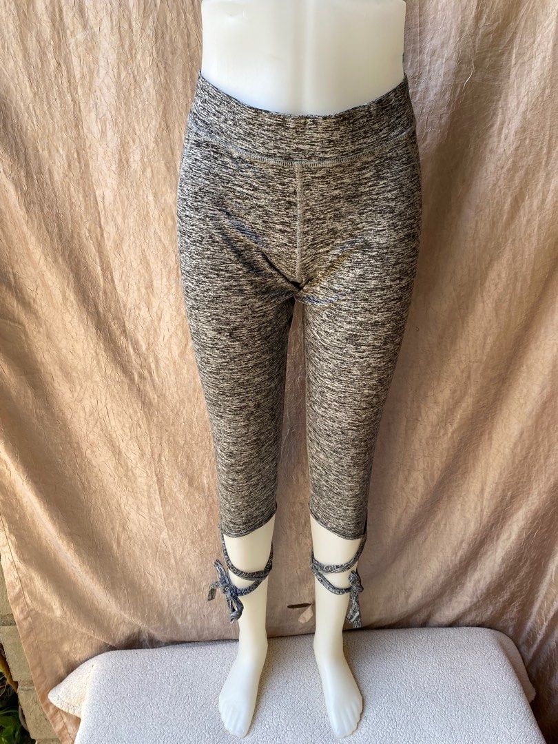 Mossimo leggings, Women's Fashion, Bottoms, Other Bottoms on Carousell