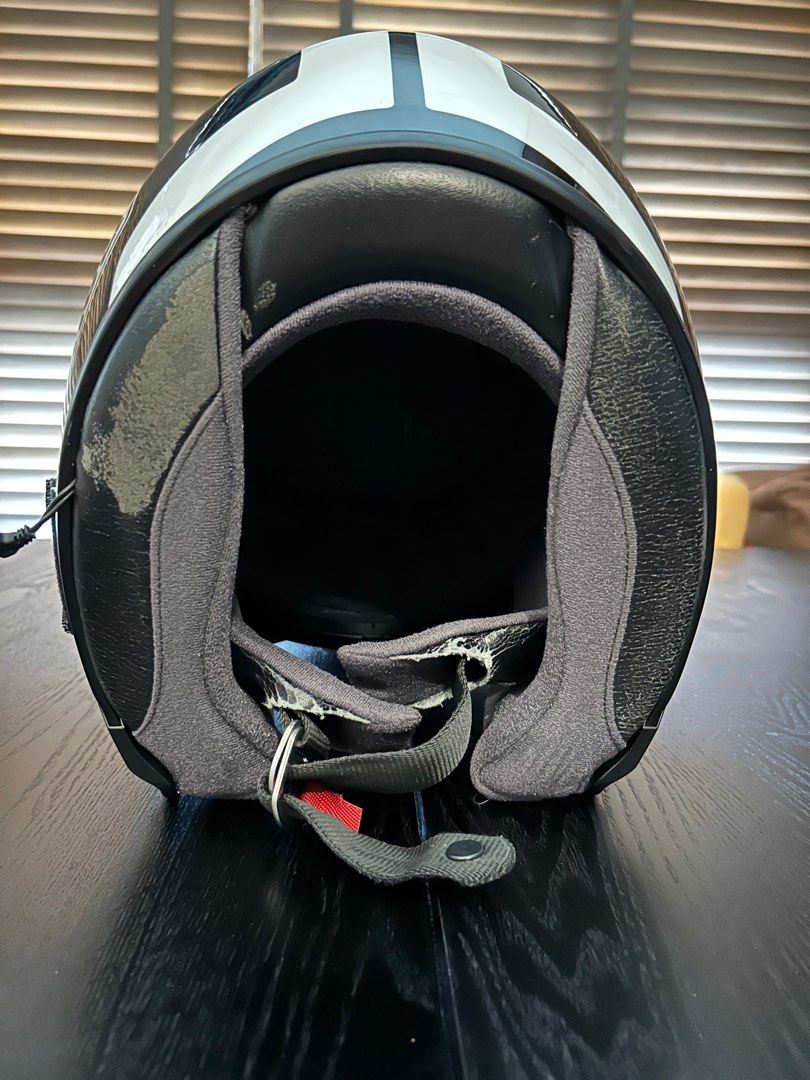 Neotec 1 xl, Motorcycles, Motorcycle Apparel on Carousell