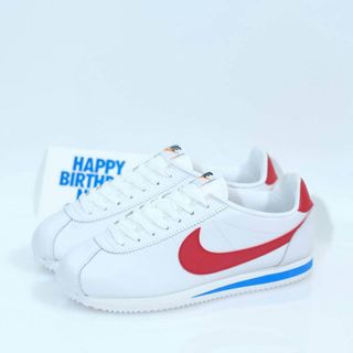 (Kategori: ) berada di . Dikirim oleh hishersneakers (ID iklan 1233581528, Gambar 1). Deskripsi: .