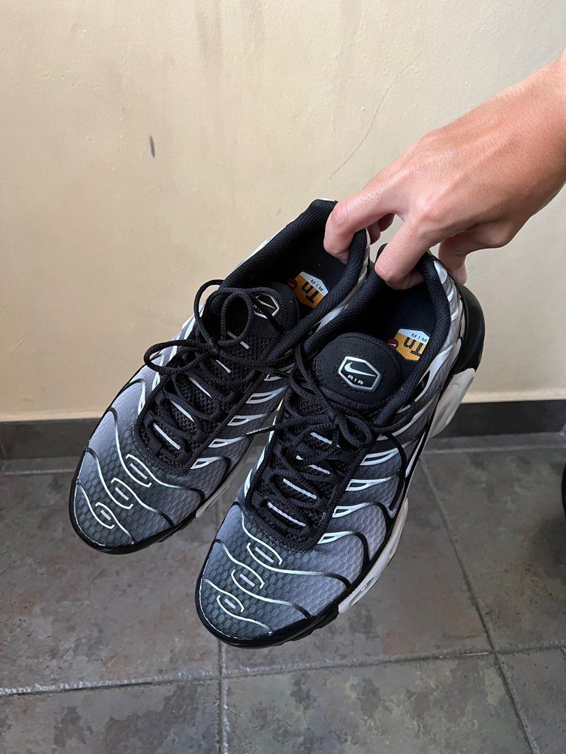 Nike TN Air Max Plus Men s Fashion Footwear Sneakers on Carousell