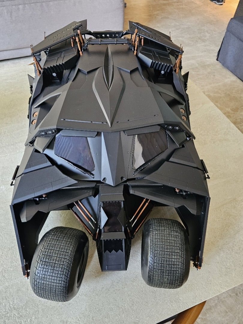 (NO BOX) Hot Toys Batmobile Tumbler 1/6th scale, Hobbies & Toys, Toys