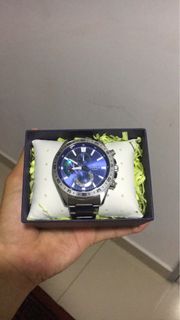 (Category: ) located in . Submitted by hypeofficialstore (Listing ID 1233559547, Image 1). Description: .