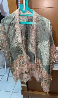 Outer lace viscose pendek